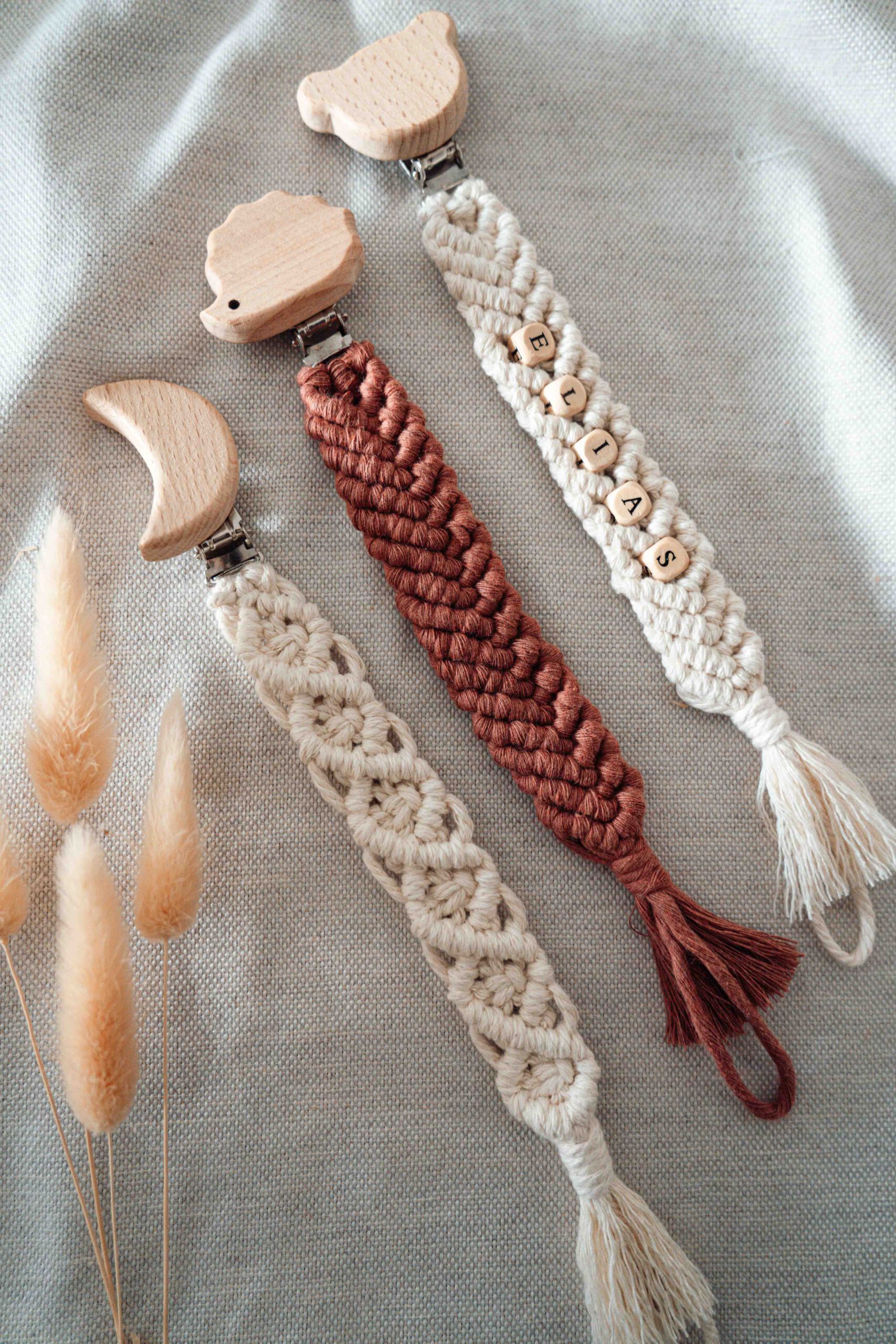 Makramee Schnullerkette